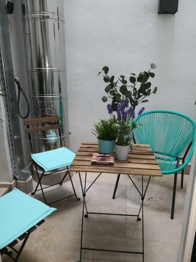 Explore Madrid From A Warm Apartment With Patio At A Newly Refurbished Manorial Building Extérieur photo